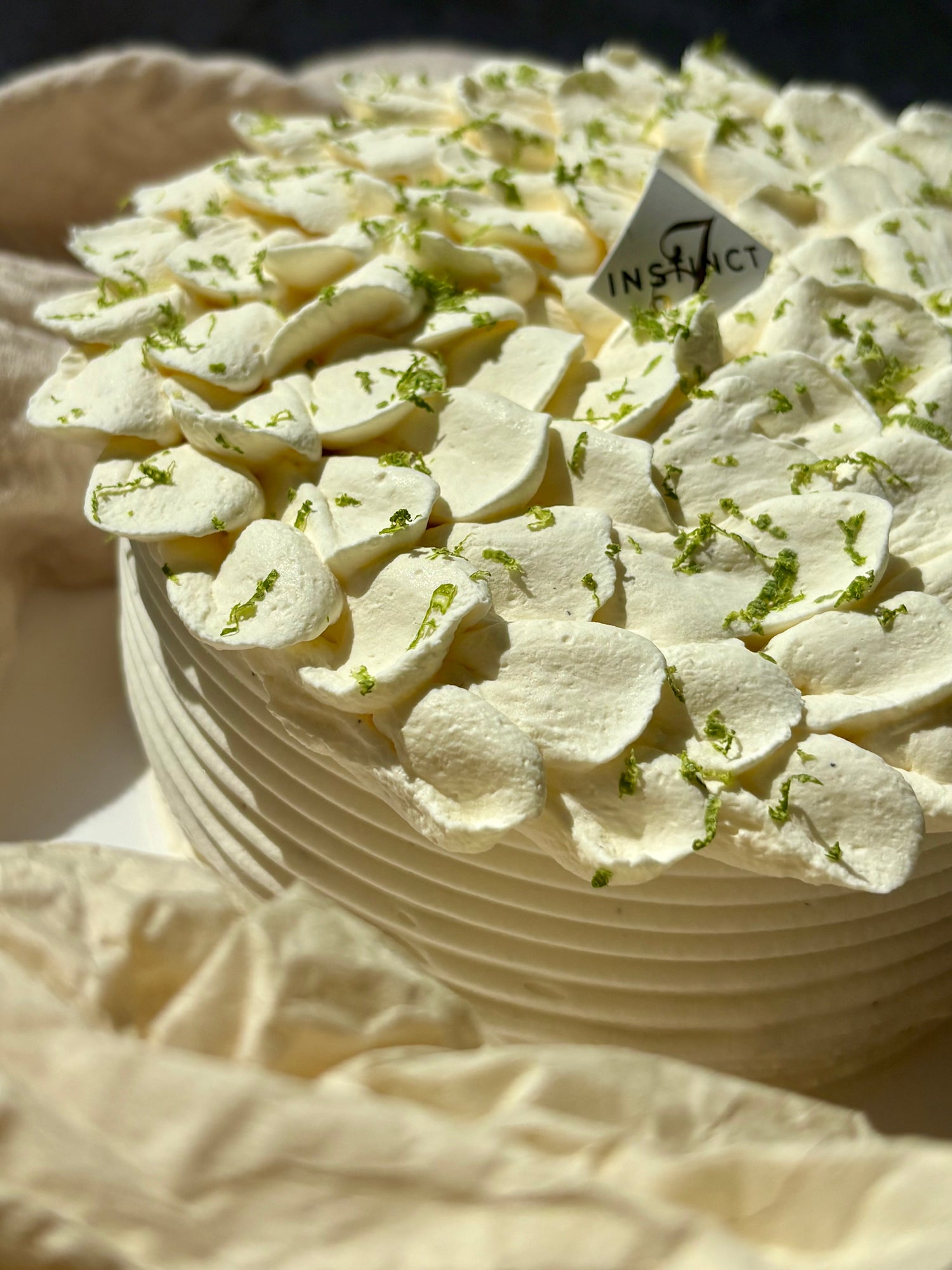 Vacherin mangue & fruit de la passion