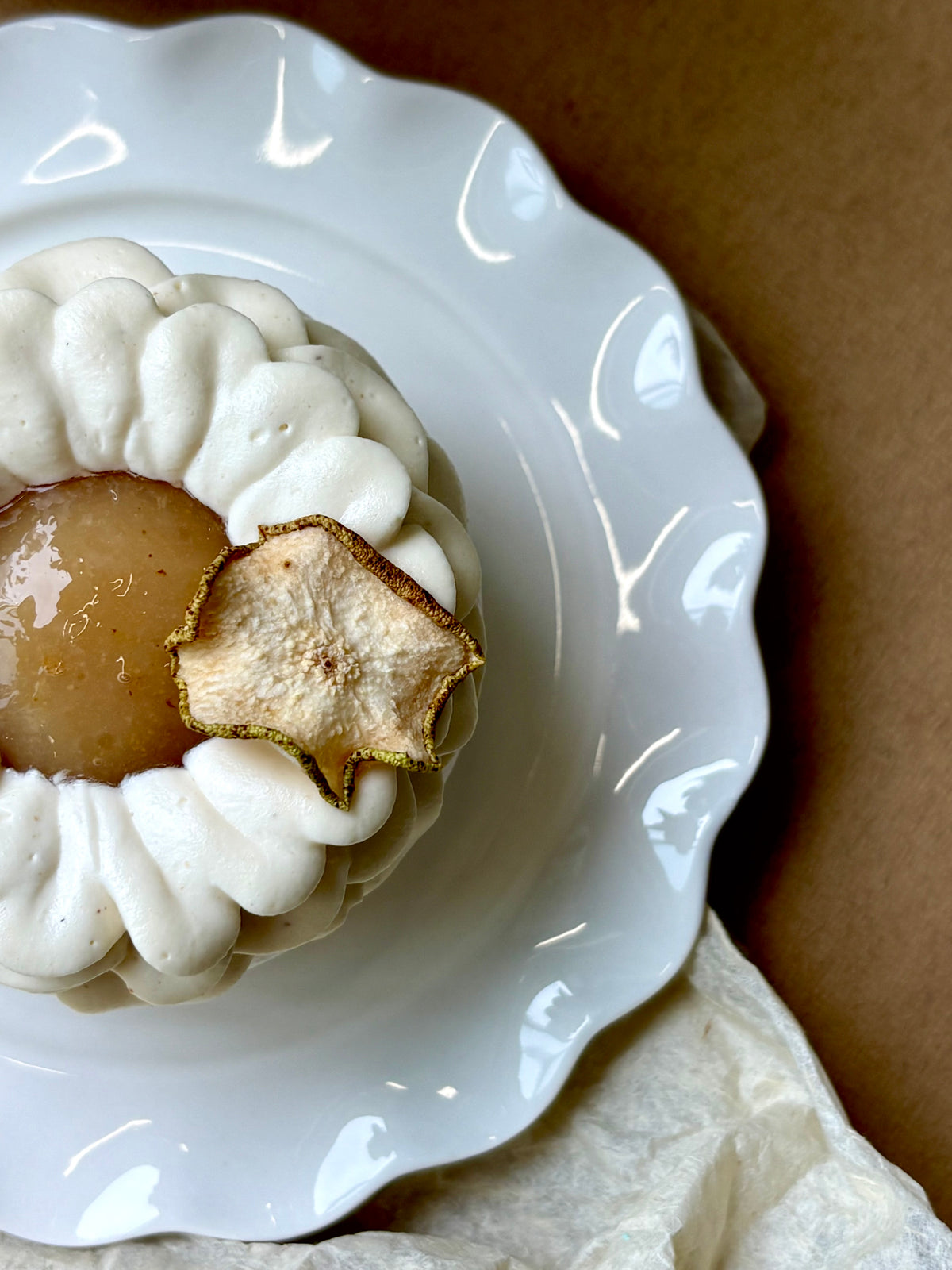 Pavlova Poire & Tonka